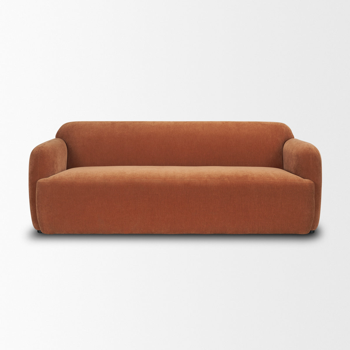 Saga sofa rust, angled view