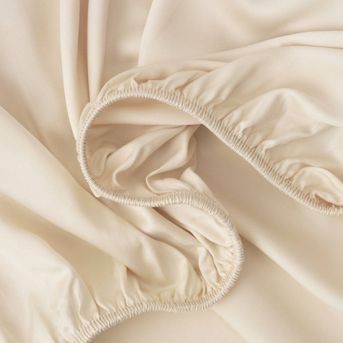 100% Organic Bamboo Bedsheet Set (4 Piece)(Sand / Beige) 400TC - EarthLoom