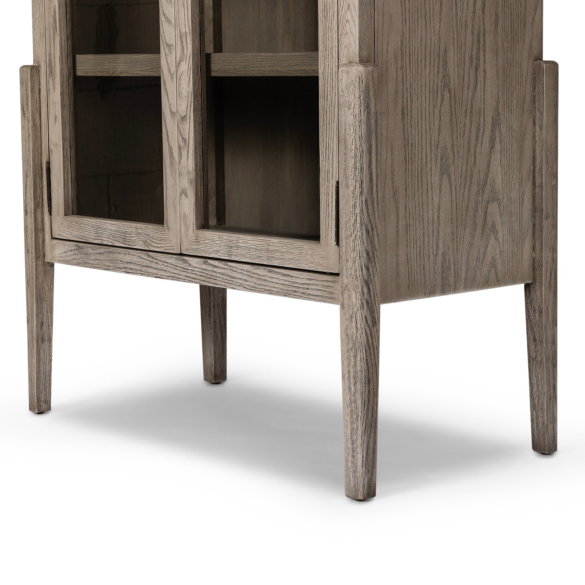 Tolle Cabinet in Warm Natural Oak — glass door detail