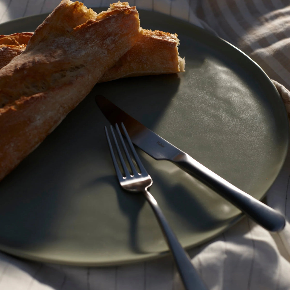 Fable Serving Platter - Earthloom