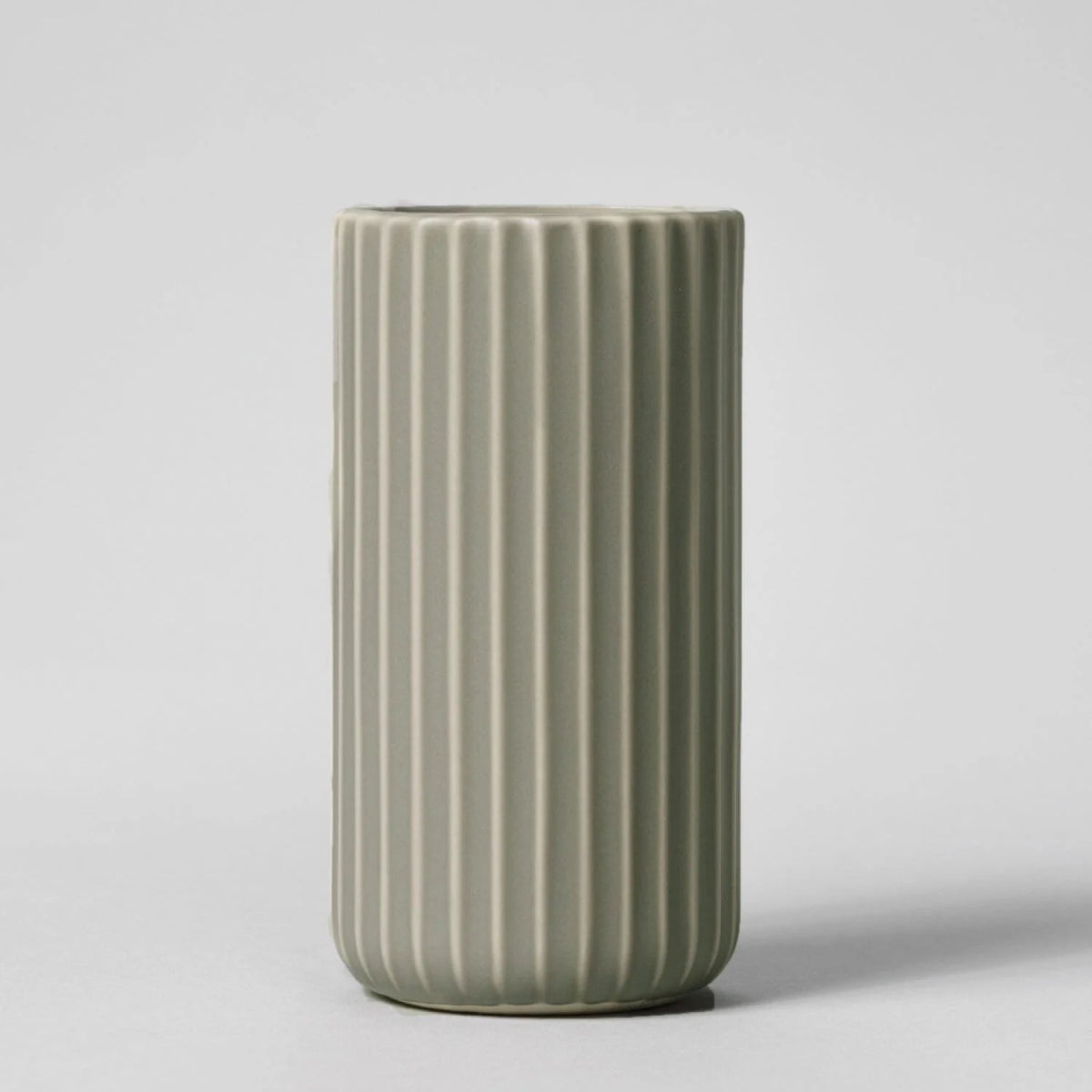 Fable Short Bud vase - Earthloom