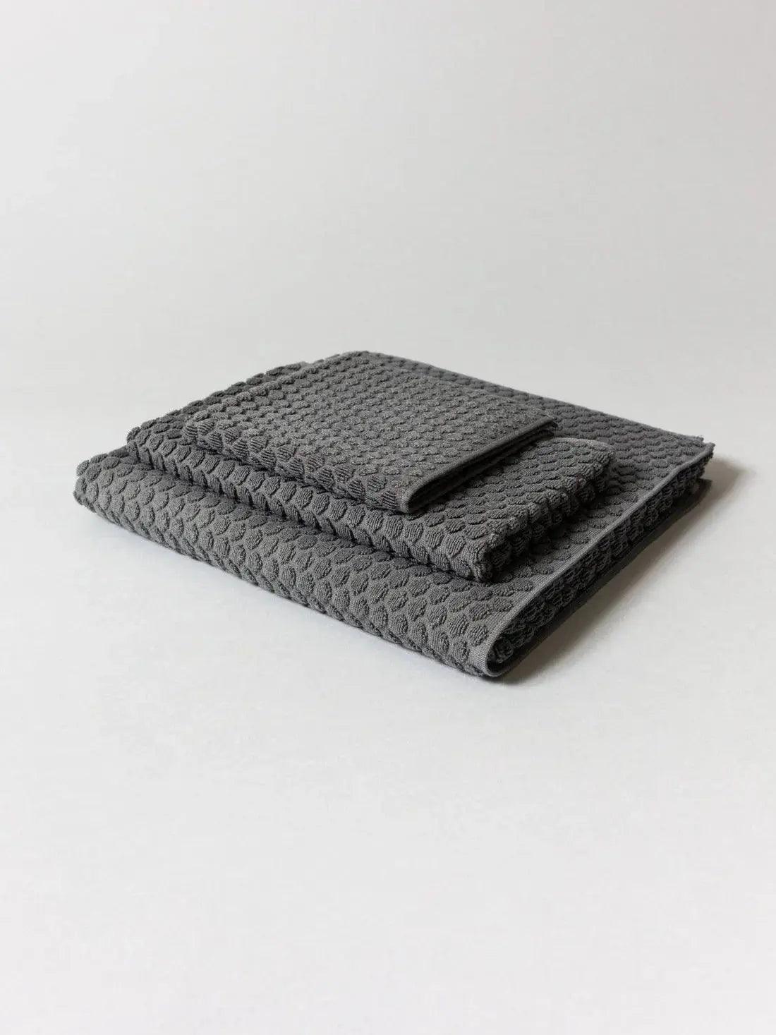 Puchi Puchi Towel - EarthLoom