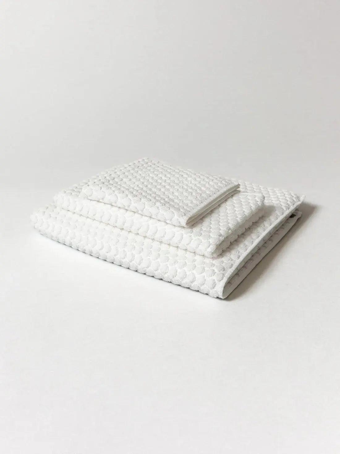 Puchi Puchi Towel - EarthLoom