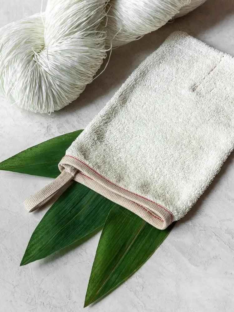 Sasawashi Body Scrub Mitt - EarthLoom