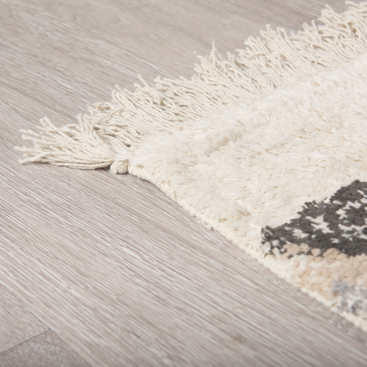 Carla rug detail