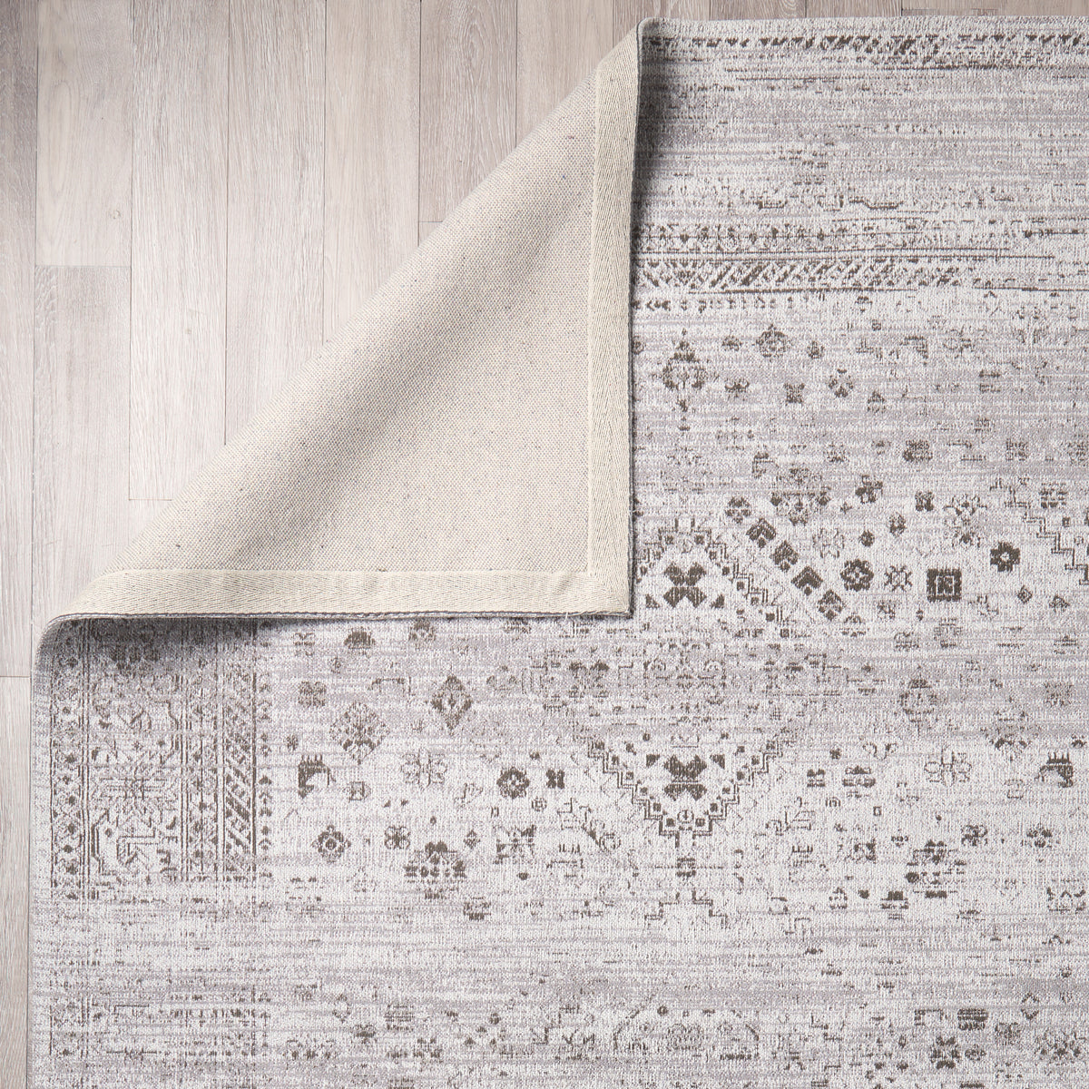 Kaiya rug detail
