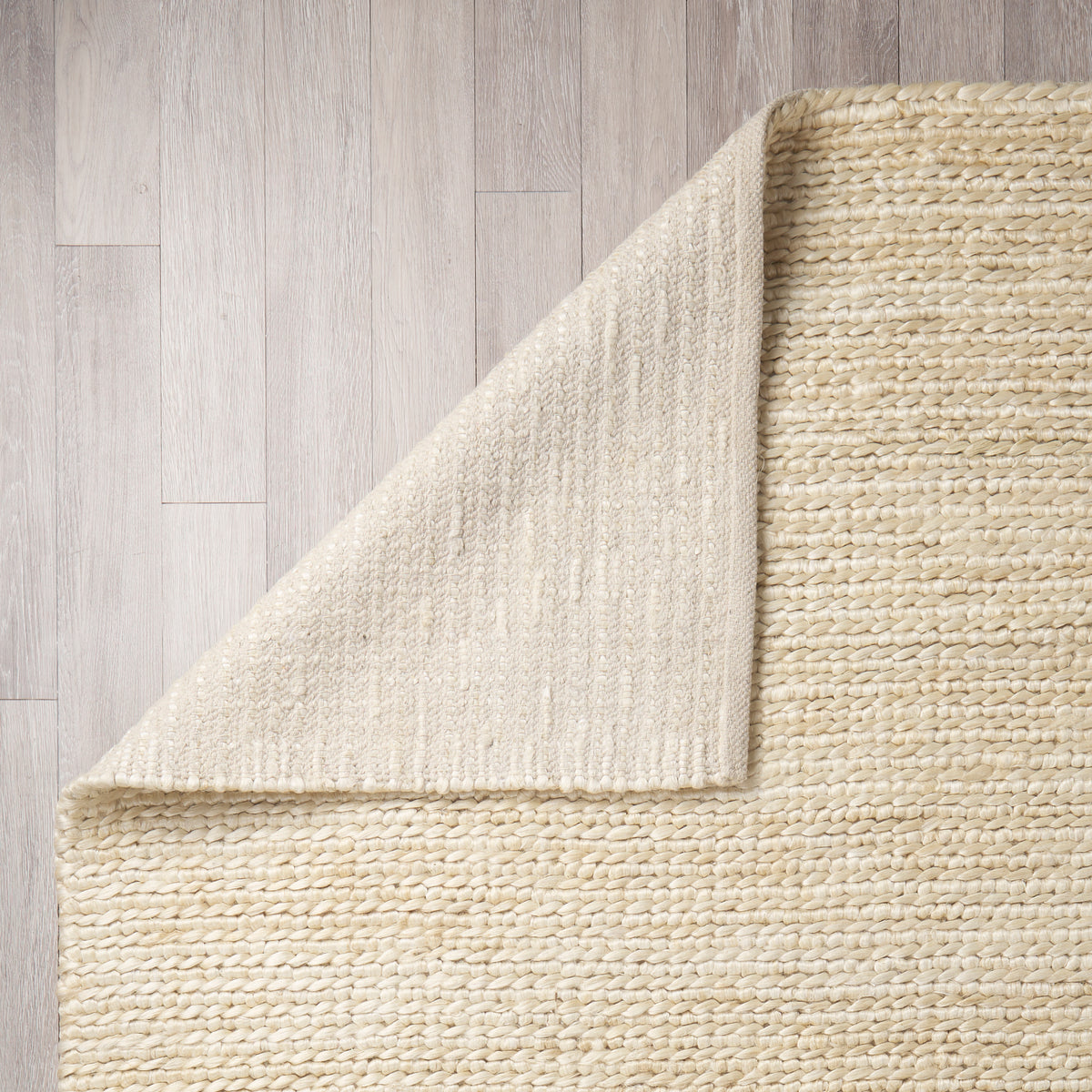 Milo rug detail
