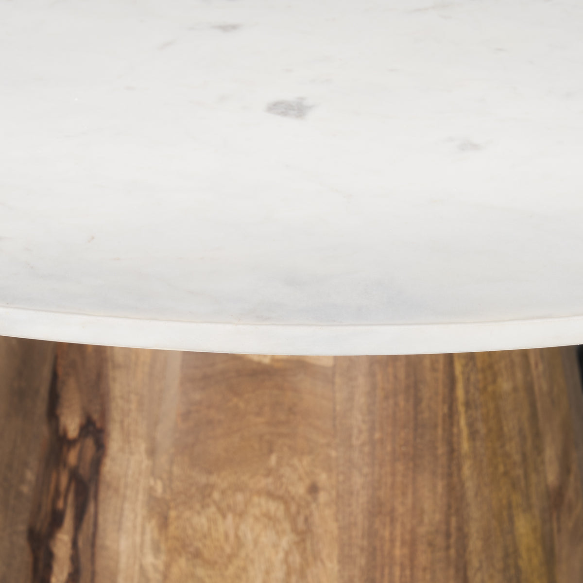 Allyson 42" Round Pedestal Dining Table