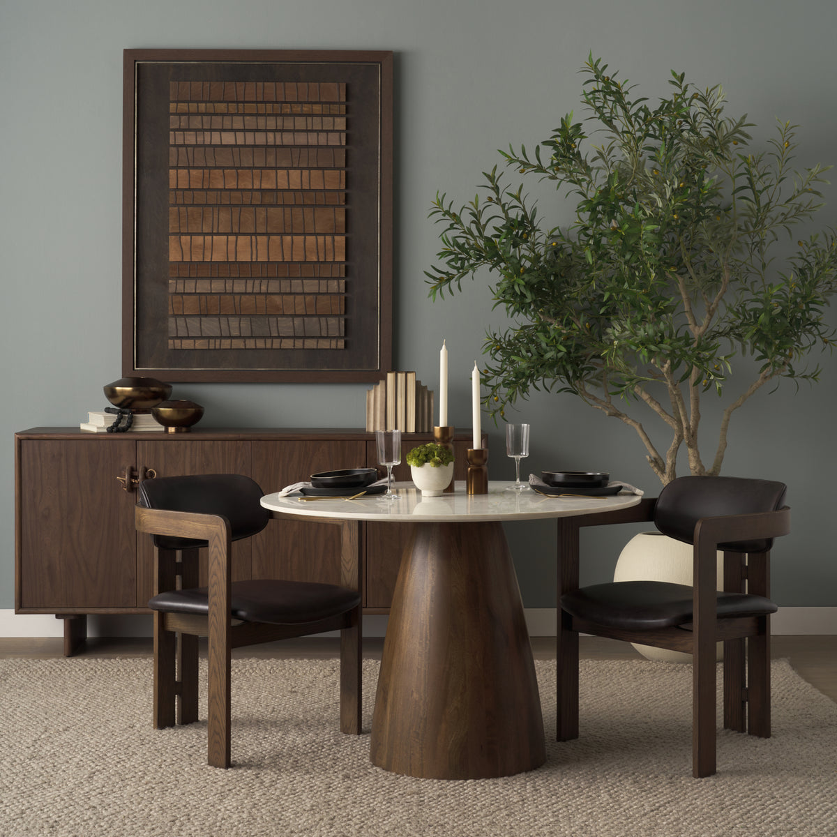 Allyson 42" Round Pedestal Dining Table