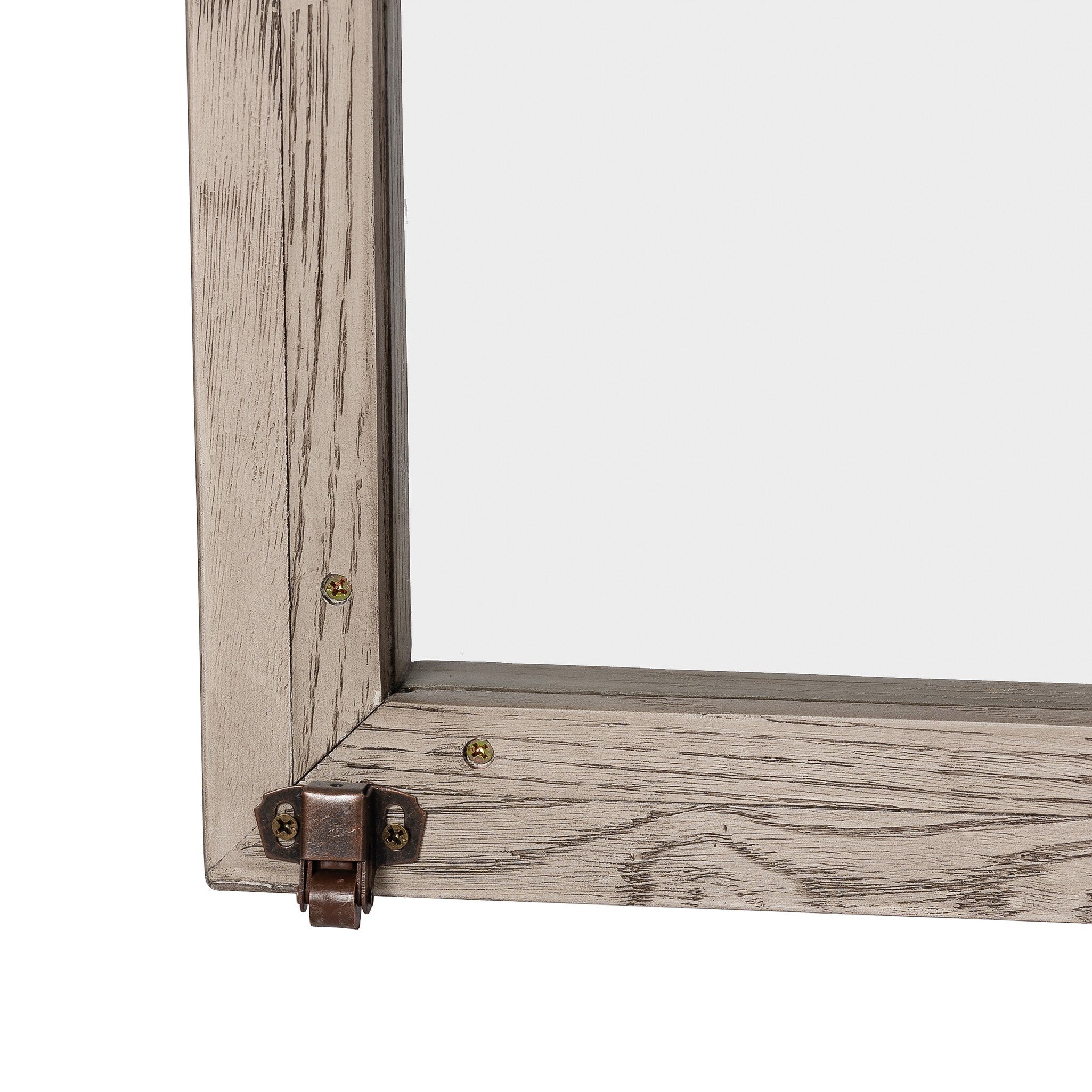 Tolle Cabinet in Warm Natural Oak — shelf detail