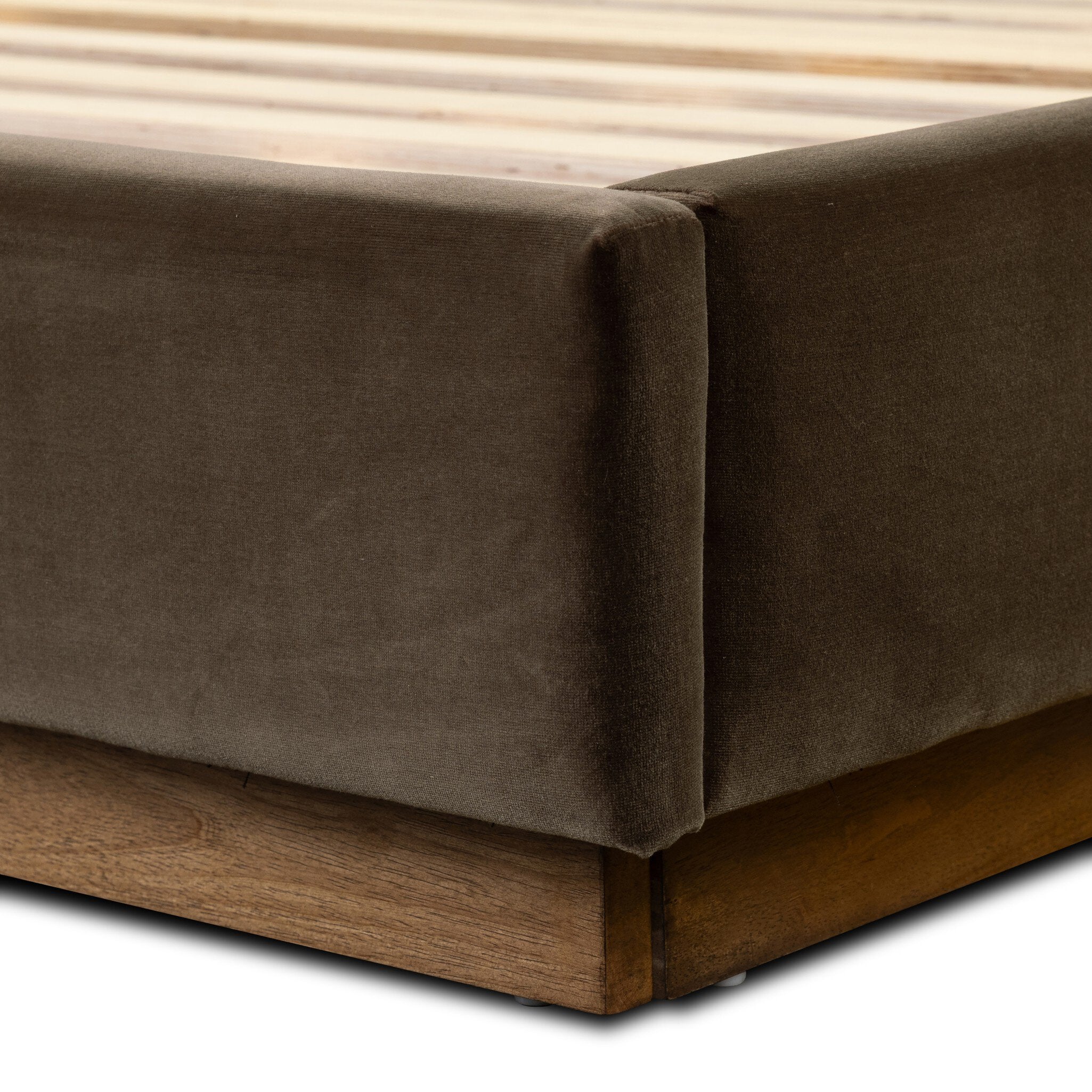 Montgomery Bed