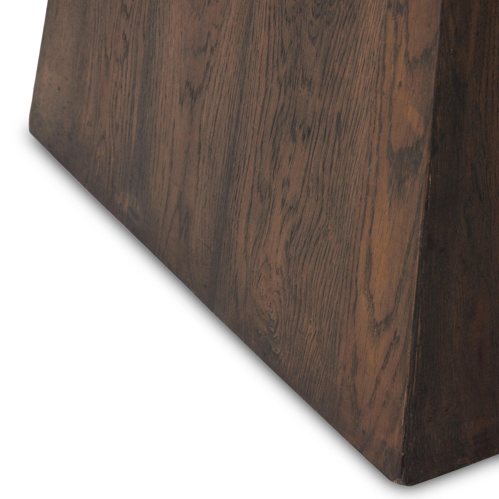 Brisa Round Dining Table 55" — tabletop and base construction detail